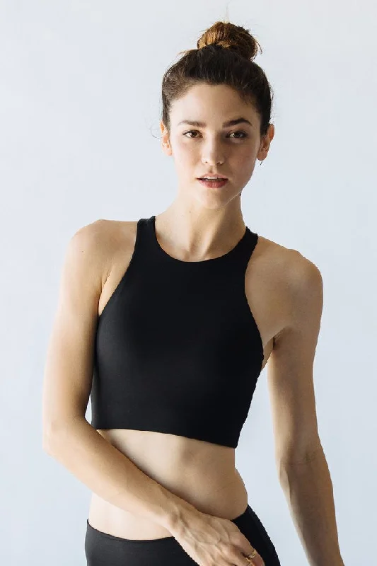 Hazel Halter Crop