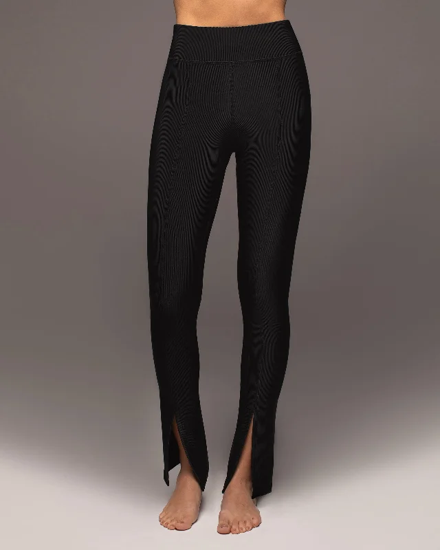 Horizon Ribbed Legging