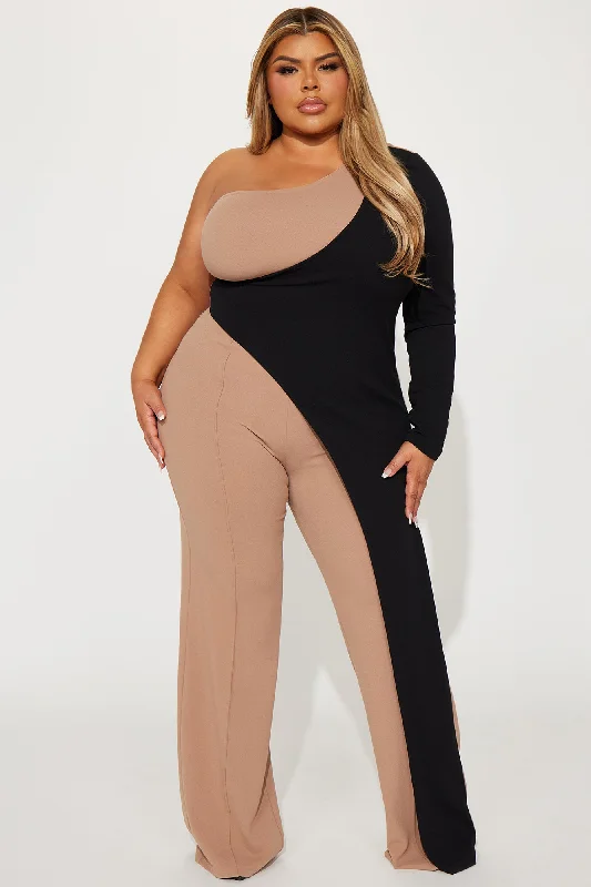 Chasing Me Jumpsuit - Mocha/combo