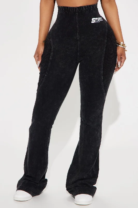 Game Changer Sporty Washed Flared Pant - Black Wash