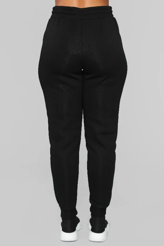 Like A Champ Jogger - Black