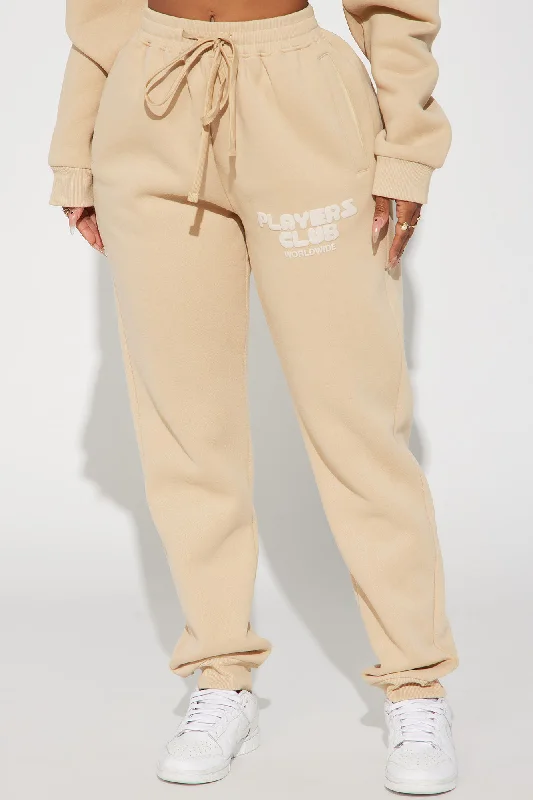 Players Club Puff Print Jogger - Sand