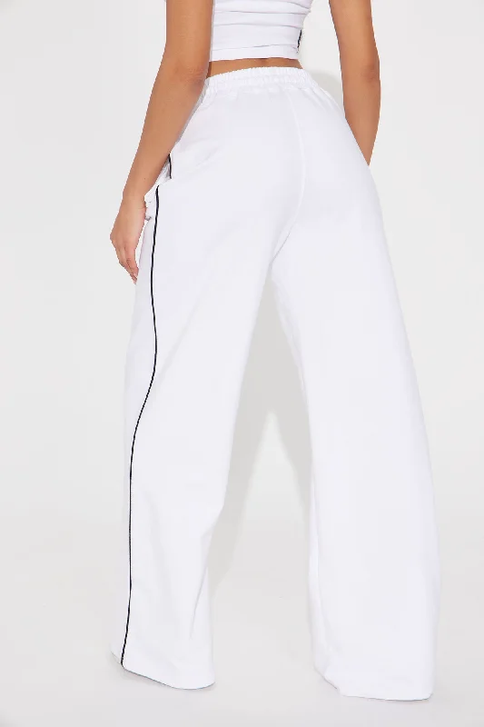 Sporty Contrast Wide Leg Pant - White