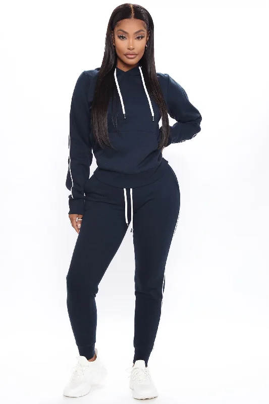 Tennis And Chill Fleece Jogger - Navy