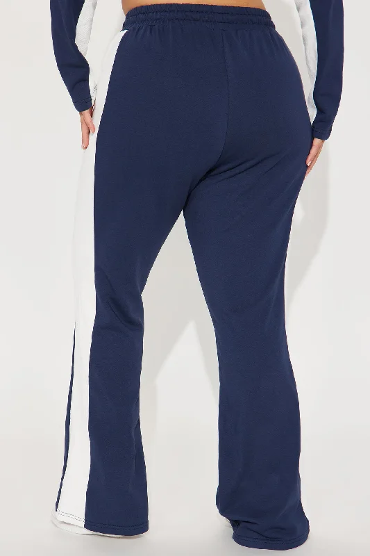 Top Of The World Lounge Flare Pants - Navy/combo